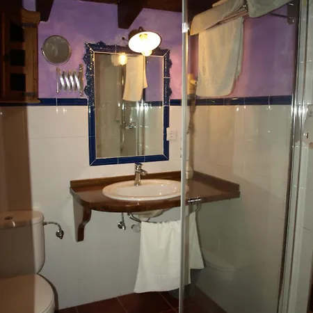 Rural Torre De Templarios 3* Herrán